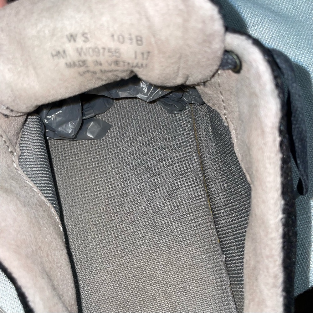 Cole Haan Black Velvet Sneakers 10.5 W09756 - Picture 11 of 16